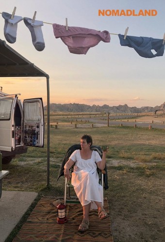 Nomadland afişi