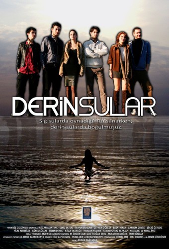 Derin Sular afişi