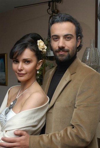 Melekler Adası dizi afişi (2004)
