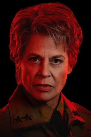 Image of Dr. Kay played by Linda Hamilton