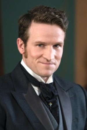 Claybourne Elder as John Adams