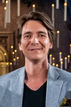 James Phelps