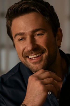 Brandon Sklenar as Andrew Winchester