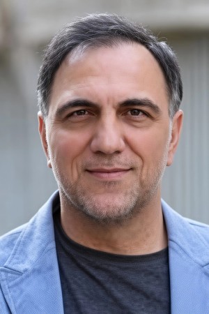 Hassan Fathi