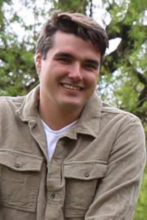 Chris Hull as Self - Presenter