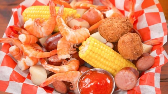 Immagine dell'episodio S13E01 di Food Paradise
